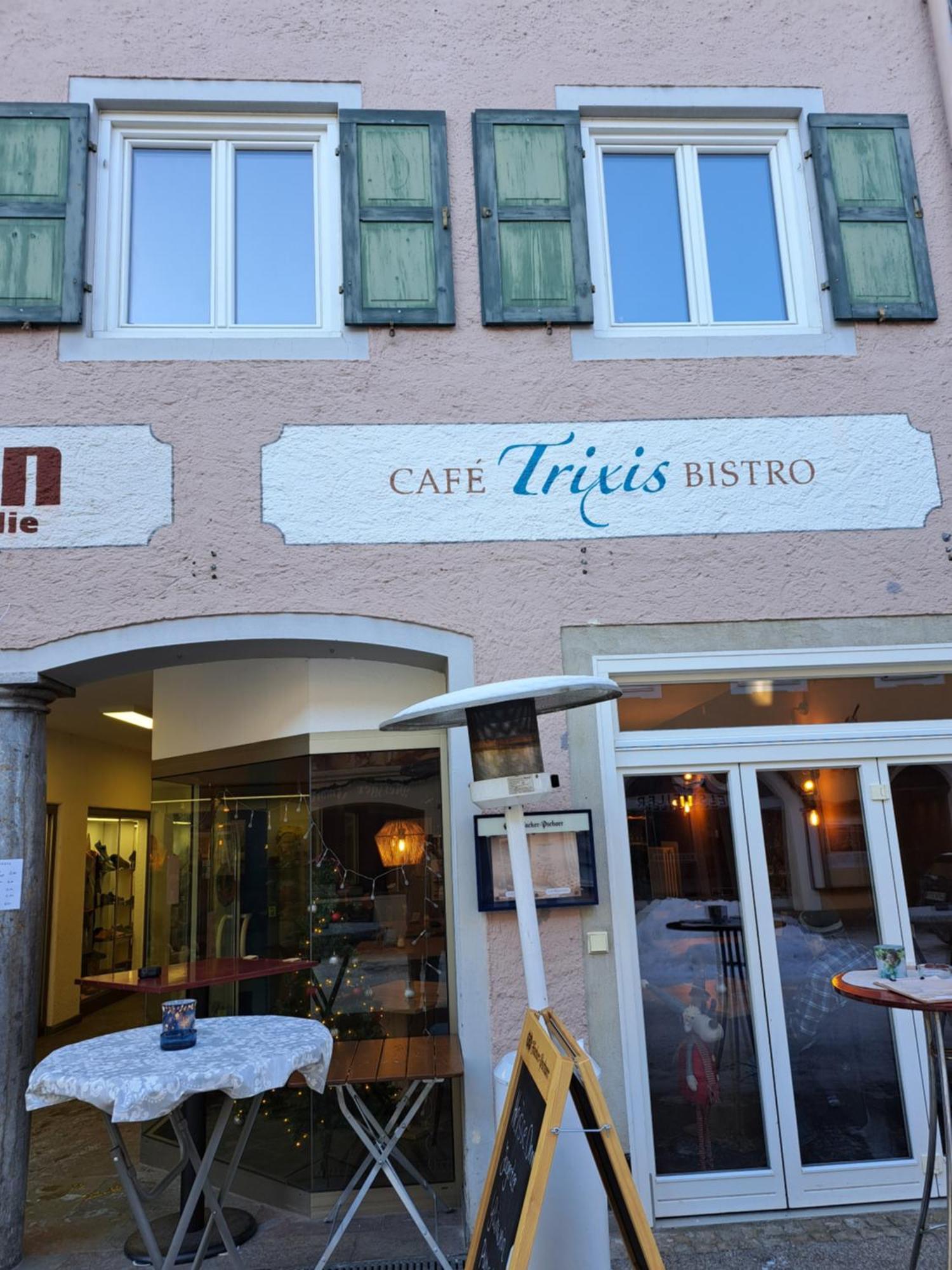 Trixis Bed & Breakfast Mittenwald Bagian luar foto